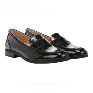 Naturalizer Shiny Black Patent Loafers